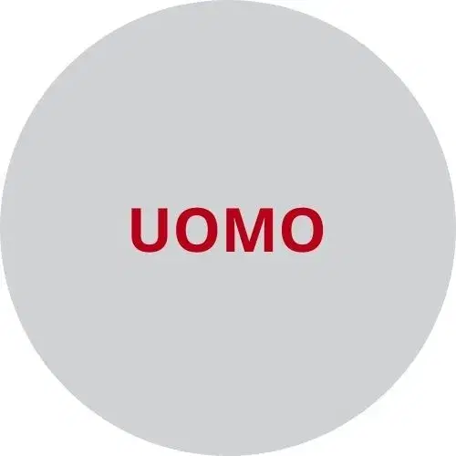 Uomo