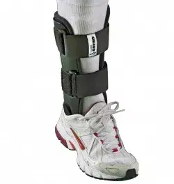 Dr. Gibaud Ortho Stabigib Cavigliera Bivalva Per Distorsioni Taglia Unica