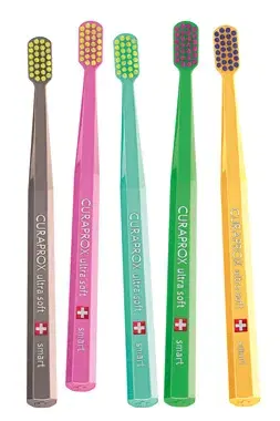 Curaprox CS Smart Spazzolino 1 Pezzo