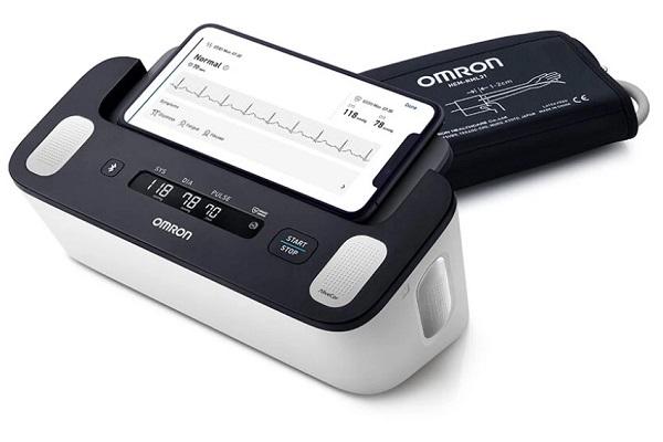 Omron Misuratore Di Pressione Complete Con Funzione Smart E App