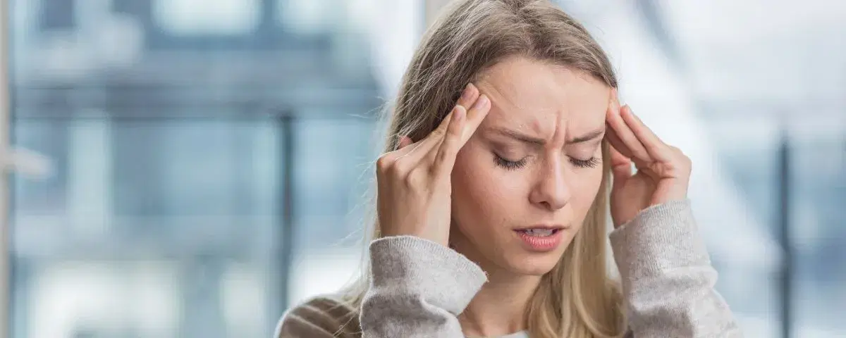 SOS attacco di emicrania: cosa fare e che farmaci prendere