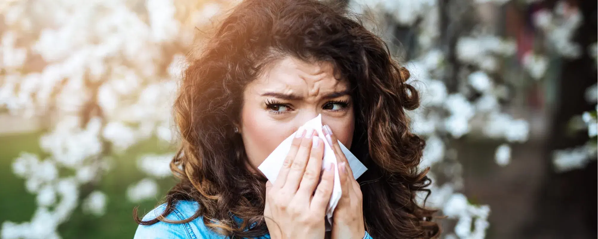 Allergie stagionali: quanto durano e come affrontarle con le fioriture