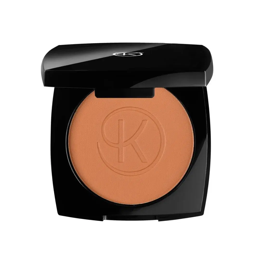 Korff Terra Compatta Illuminante Nutriente con Acido Ialuronico N.01 9 gr