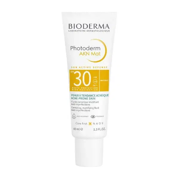 Bioderma Photoderm AKN Mat Elevata Protezione Pelli Miste e Grasse SPF30 40 ml