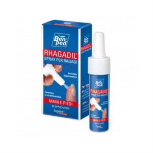 Rhagadil Spray per le Ragadi Mani e Piedi Invisibile e Impermeabile 9 ml