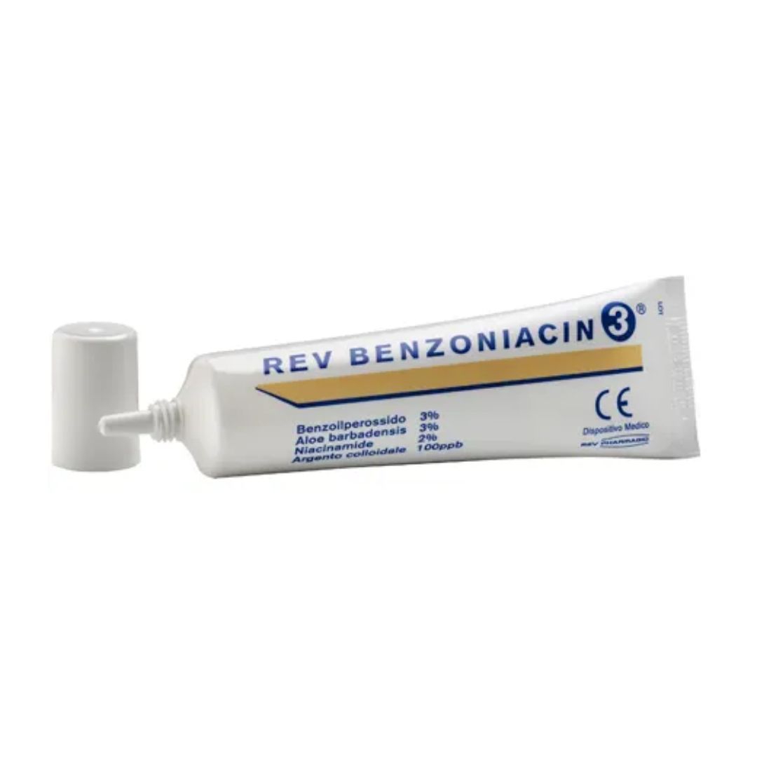 Benzoniacin 3 Crema Trattamento Topico dellAcne Lieve e Moderata 30 ml