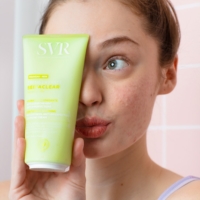 SVR Sebiaclear Creme Lavante Detergente Purificante per Pelle Grassa 400 ml