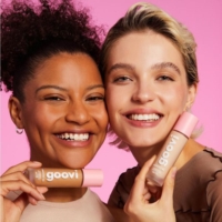 Goovi Fondotinta e correttore multifunzione a lunga tenuta 11 hay