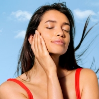 Nuxe Sun SPF50 Crema Solare Viso Anti età Protezione Molto Alta 50 ml